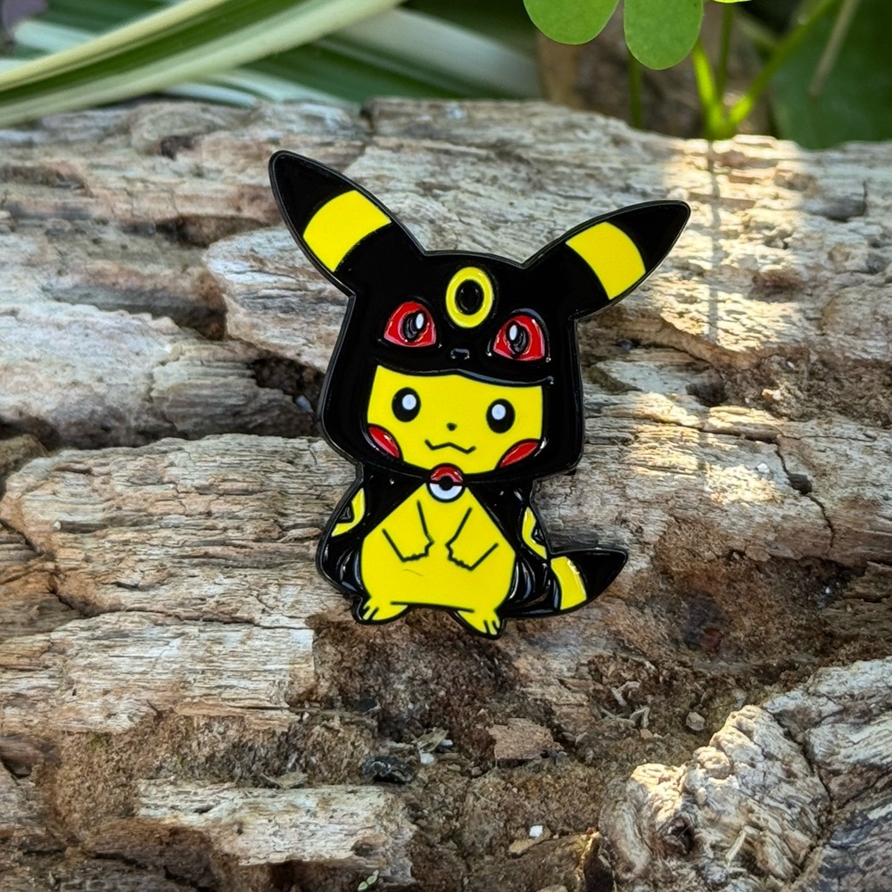 Pokemon Poncho Pikachu x Umbreon Enamel Pin